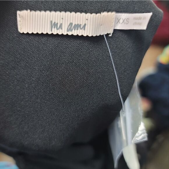 NWT- MI AMI Eyelet Dress - Picture 8 of 11